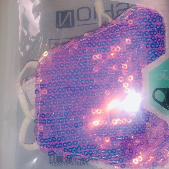 Set of 2 iridescent sequin face masks - Picture 5 of 7